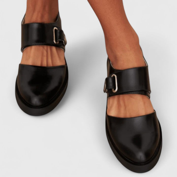 Lyssavelle | Stylish Elegance Footwear