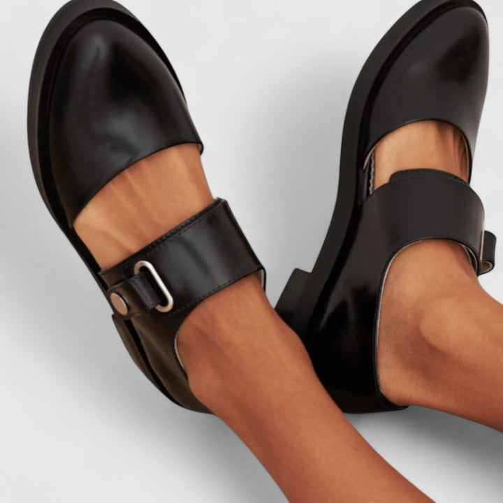 Lyssavelle | Stylish Elegance Footwear