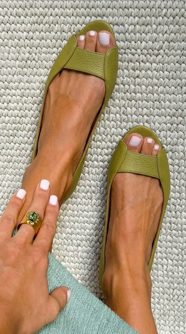 Sandra | Textured Metallic Ballerinas for Summer