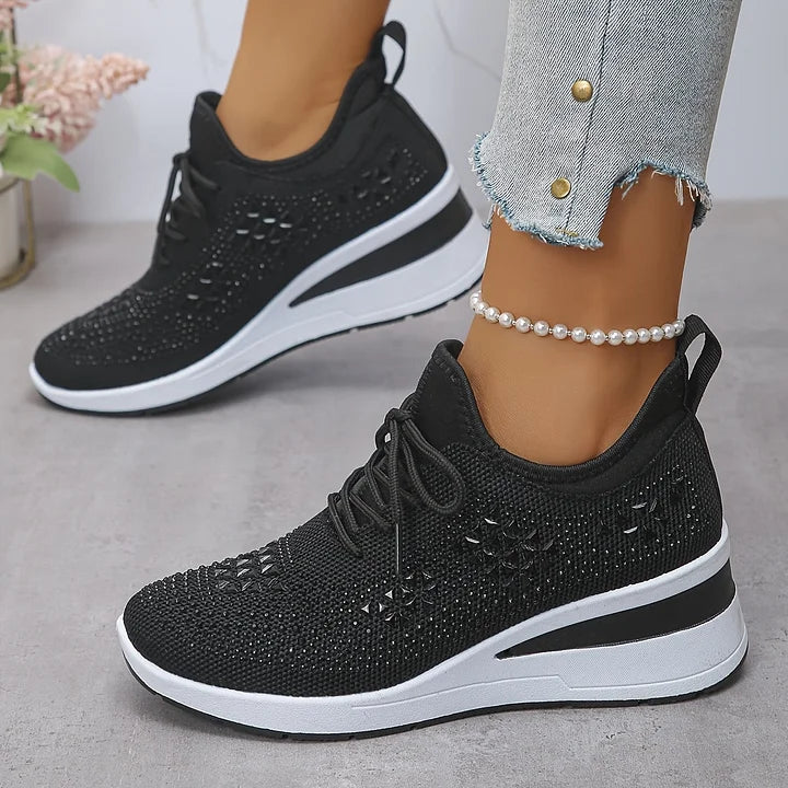 Assina | Comfortable trainers with rhinestone details