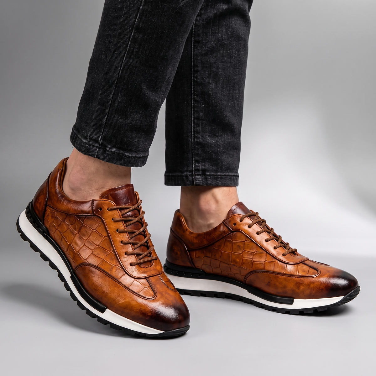 Lorenzo | Leather Trainers