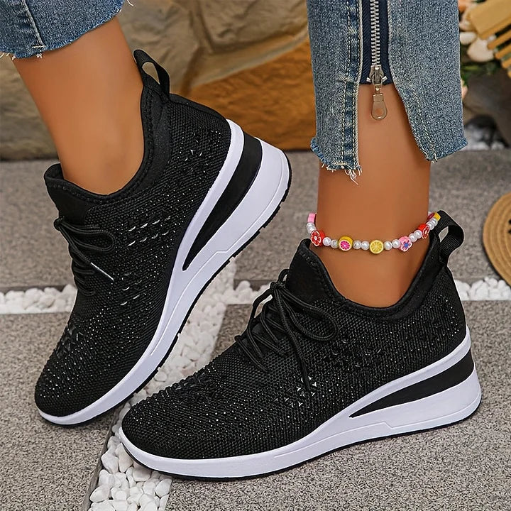 Assina | Comfortable trainers with rhinestone details