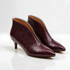 Claret - Kitten Heel