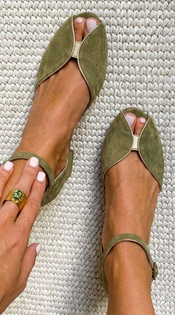 Sharon | Elegant suede ballerinas with metallic trim and open toe