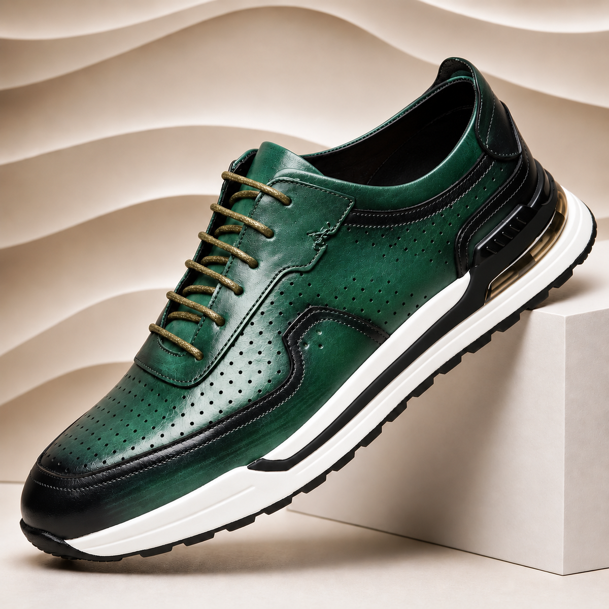 Montaro Leather Sneakers