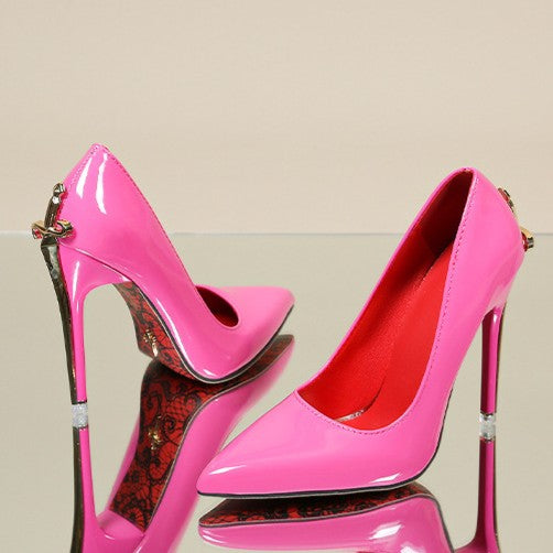 Noire Heels