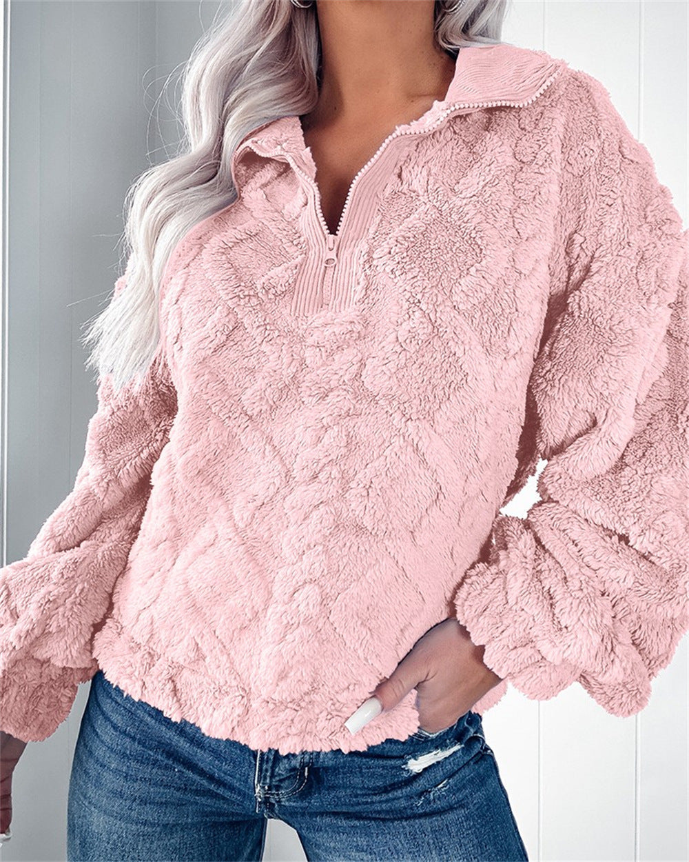 Della | Zip-Neck Fleece