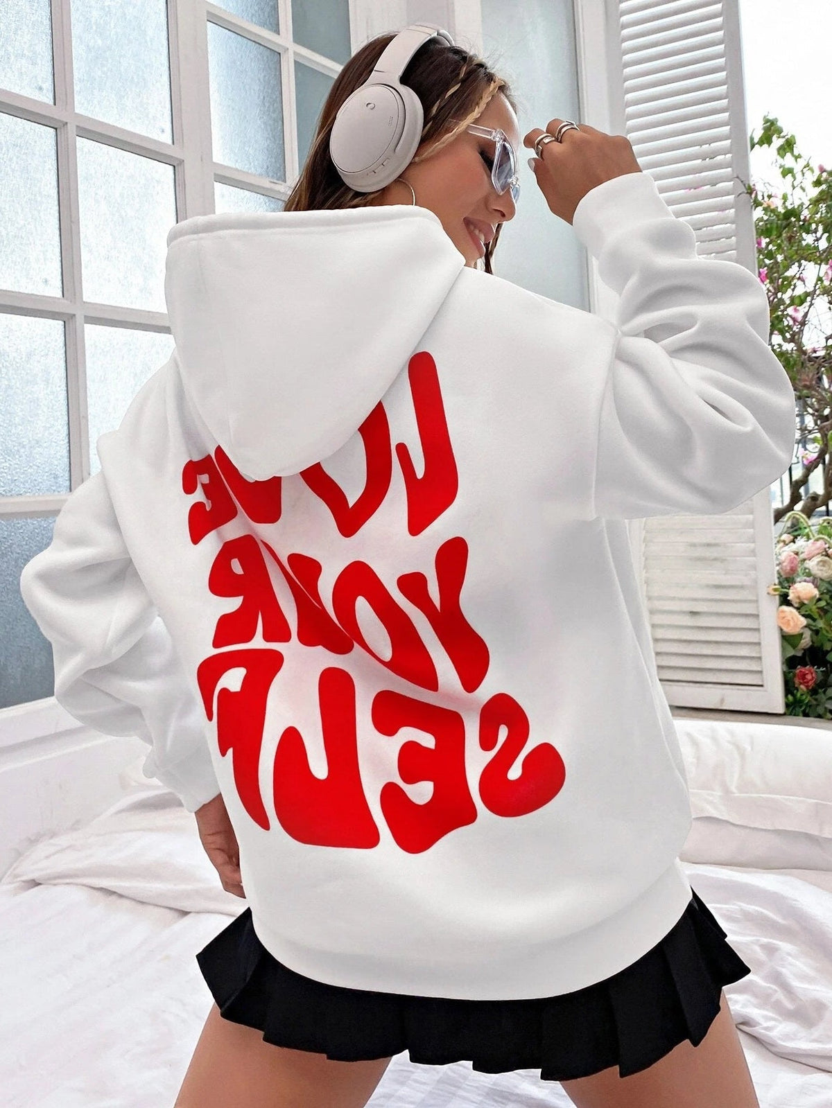 Eleanor | Kangaroo-Pocket Hoodie