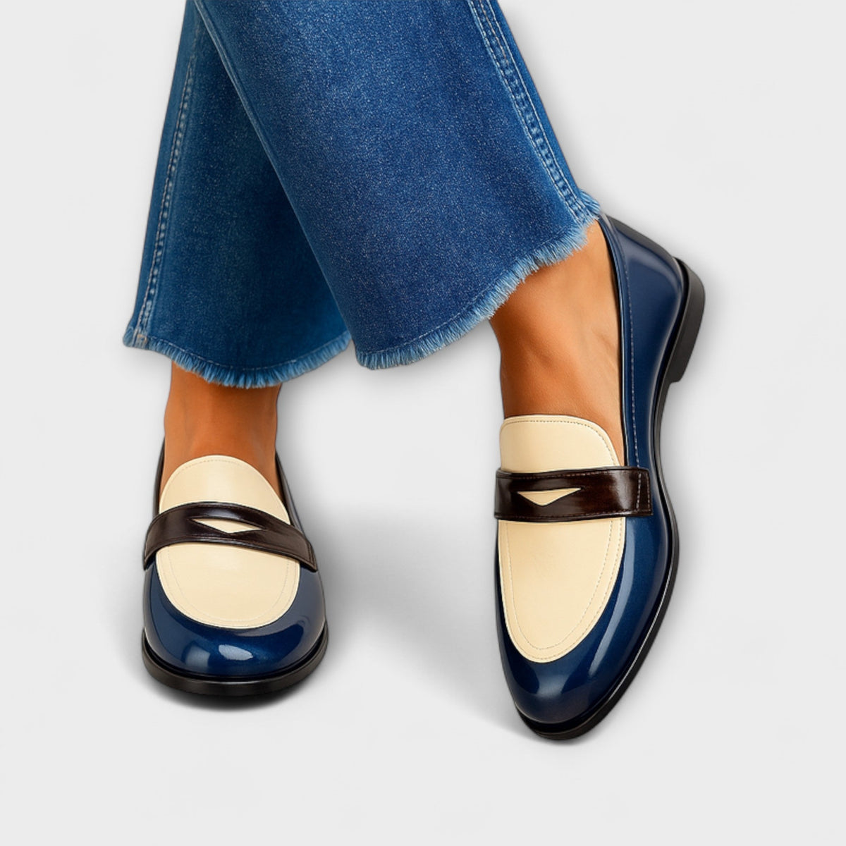 Claudia | Contrast Loafers