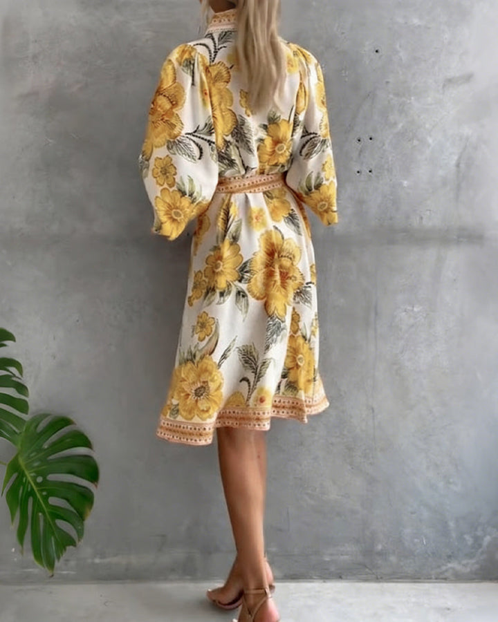 Olivia | A-LINE DRESS WITH NOTCHED COLLAR