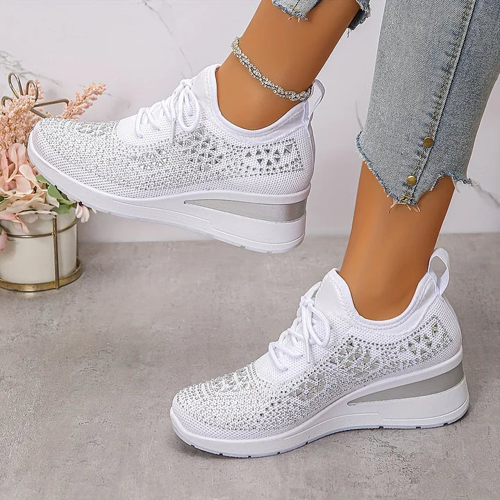 Assina | Comfortable trainers with rhinestone details