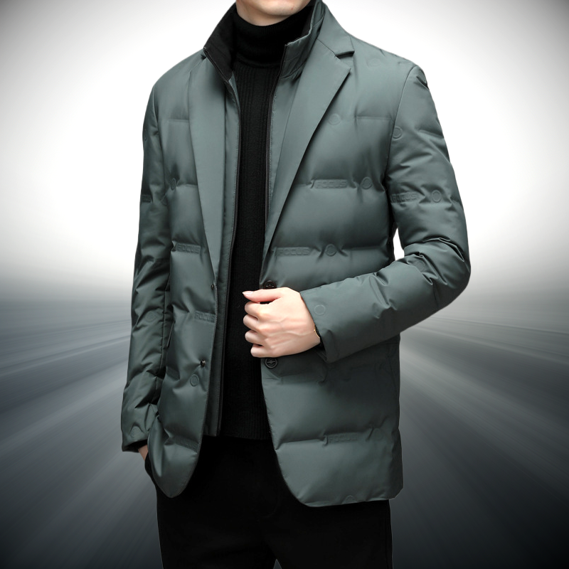 Sharp Focus | Urban Windbreaker