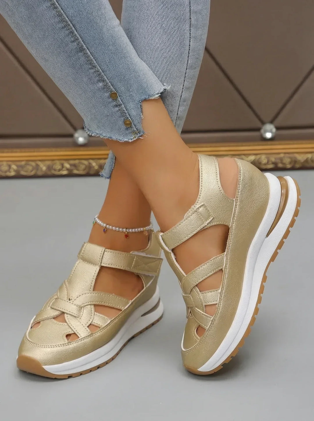 Dana - Women's Comfort Wedge Sandals